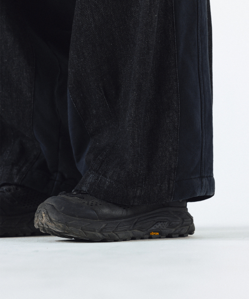 ANGLAN（アングラン）の「Denim Double Sweat Balloon Pants - Black（その他パンツ・メンズ・その他・FREE）」の2枚目の写真