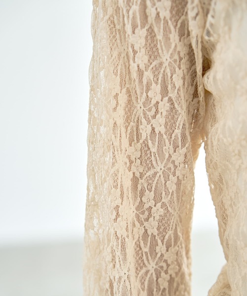 STYLE DELI（スタイルデリ）の「袖口から出すレーシィーインナートップス（Tシャツ/カットソー・レディース・ブラック/ホワイト/キナリ・MEDIUM）」の9枚目の写真