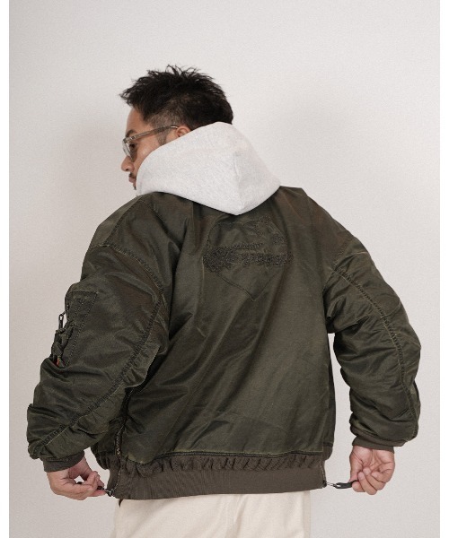 #Re:room（リルーム）の「カクタスハートウォッシュドヴィンテージMA-1（MA-1・メンズ・ダークブラック/ダークカーキ・S-M/M-L）」の7枚目の写真