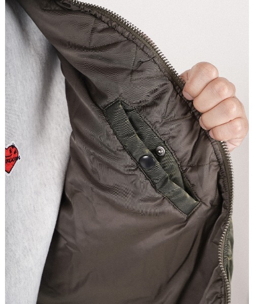 #Re:room（リルーム）の「カクタスハートウォッシュドヴィンテージMA-1（MA-1・メンズ・ダークブラック/ダークカーキ・S-M/M-L）」の20枚目の写真