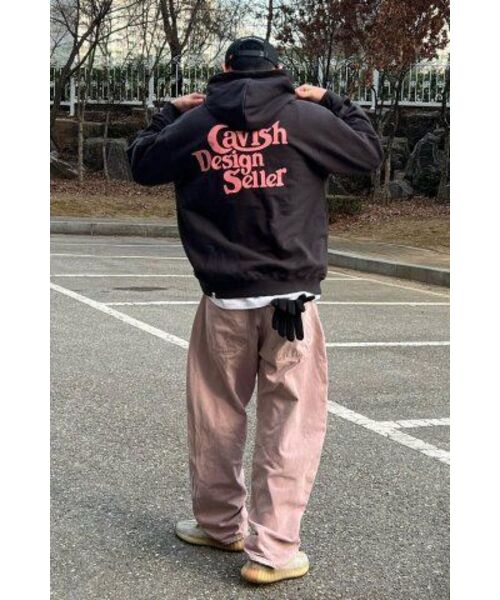 Cavish(カビシ)の「SELLER LOGO HOODIE CHARCOAL(PINK)(CV2BFUM400A)(パーカー・レディース・チャコール・X-LARGE/SMALL/MEDIUM/LARGE)」の6枚目の写真