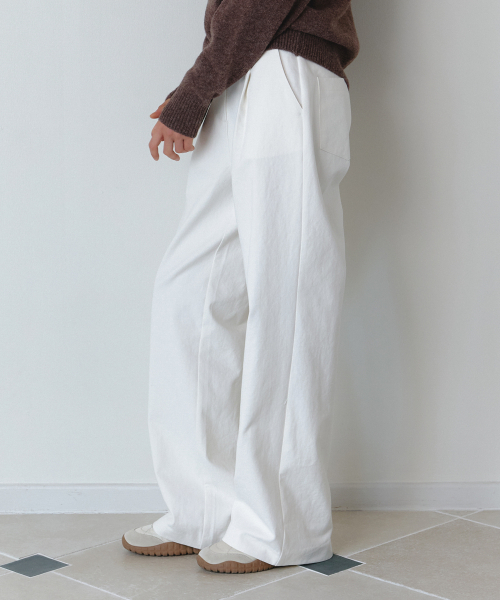 AARAN(アラン)の「ウォッシュドコットンパンツ_アイボリー(その他パンツ・レディース・その他・MEDIUM/SMALL)」の2枚目の写真