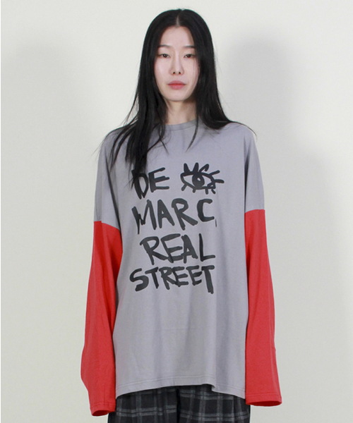 DEMARC(ドゥマーク)の「オーバーサイズ リアルストリート テキスト 長袖Tシャツ グレー(Tシャツ/カットソー・レディース・その他・MEDIUM/LARGE)」の2枚目の写真