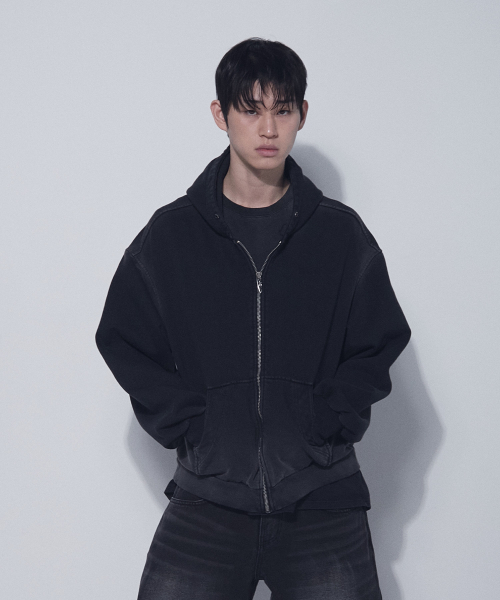 BLR(ビーエルアール)の「Damaged Dyeing Raw Cut Washing Sweat Hoodie Zip-Up(パーカー・メンズ・その他・SMALL/MEDIUM/LARGE)」の1枚目の写真