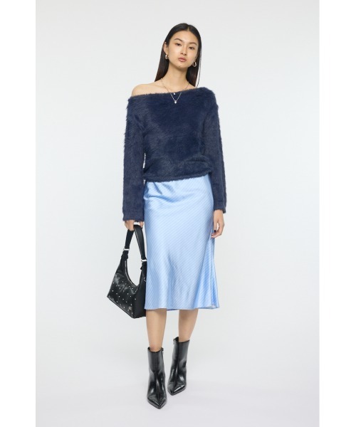 MOUSSY(マウジー)の「FAUX FUR KNIT CROP トップス(ニット/セーター・レディース・ベージュ/ネイビー/グレー・FREE)」の14枚目の写真