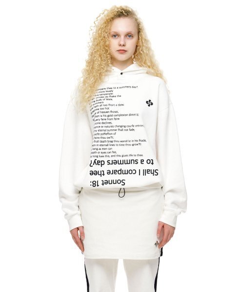 HERETIC(ヘレティック)の「SONNET 18 HOODIE / white(パーカー・レディース・その他・FREE)」の1枚目の写真