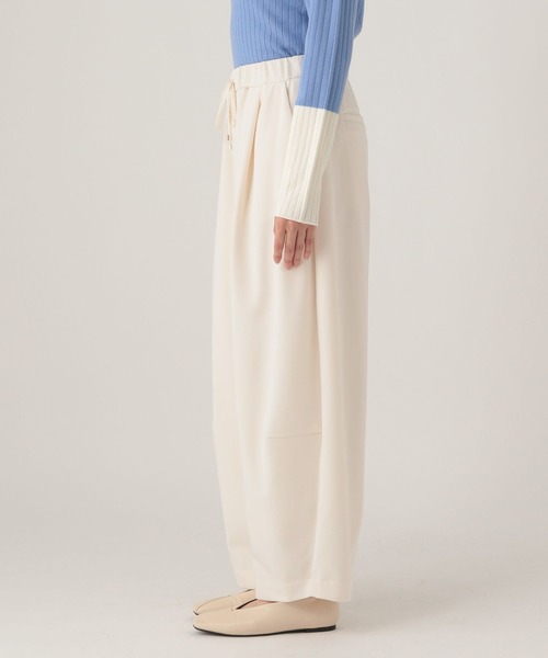 Elura(エルーラ)の「サマ見えリラクシーカーブパンツ/636927(その他パンツ・レディース・ダークブラウン/オフホワイト/ブラック・MEDIUM/LARGE)」の18枚目の写真