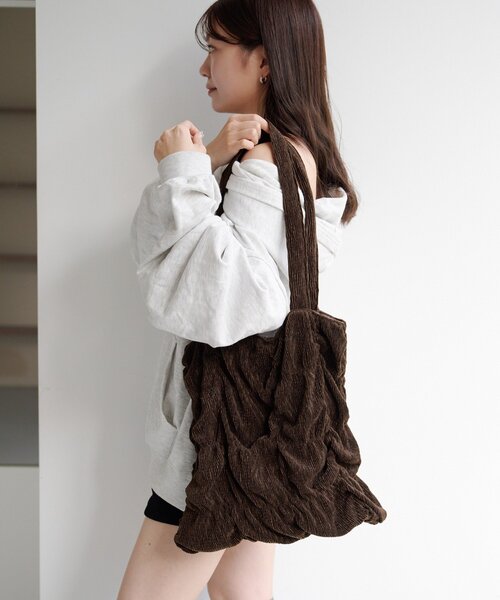 Kastane（カスタネ）の「*ベロアリップルトートバッグ（トートバッグ・レディース・ライトベージュ/ブラック/ダークブラウン・FREE）」の14枚目の写真