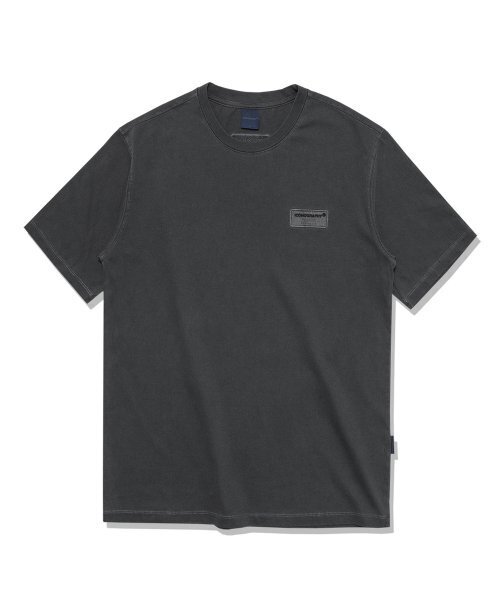ICONOGRAPHY(アイコノグラフィー)の「ピグメントラベルアートDBK(Tシャツ/カットソー・メンズ・ブラック・LARGE/MEDIUM/SMALL)」の6枚目の写真