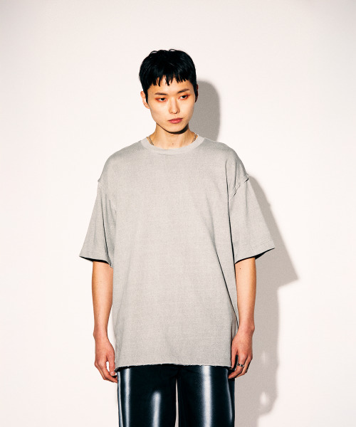 TONSIL(トンスル)の「ピグメントカットオフ半袖Tシャツライトグレー(Tシャツ/カットソー・レディース・ライトグレー・FREE)」の11枚目の写真
