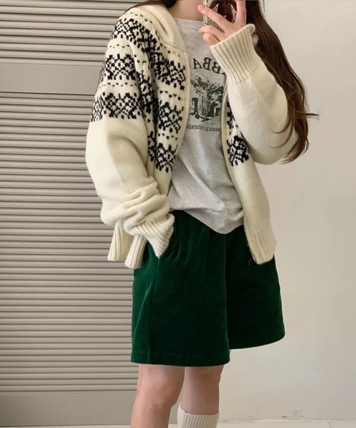 shopnikoniko(ショップニコニコ)の「ノルディック柄 ダブルジップアップ ニットパーカー(パーカー・レディース・ホワイト/グレー/ネイビー・フリー)」の4枚目の写真