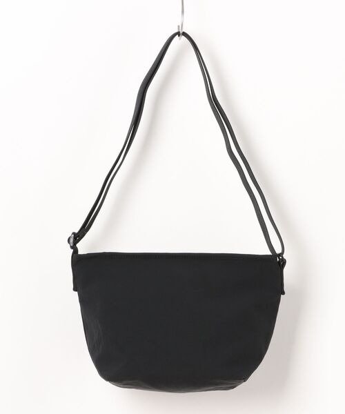 Manhattan Portage BLACK LABEL(マンハッタンポーテージ ブラックレーベル)の「STANDARD MESSENGER BAG(XS) MGNT NYLON TUSSAH(メッセンジャーバッグ・メンズ・ブラック/ブラウン/ベージュ・X-SMALL)」の16枚目の写真