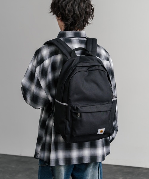 Carhartt(カーハート)の「Carhartt カーハート CLASSIC BACKPACK クラシックバックパック/ワンポイントロゴリュック(バックパック/リュック・メンズ・ブラック/ブラウン・FREE)」の3枚目の写真