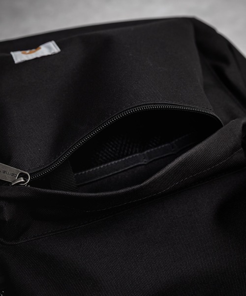 Carhartt(カーハート)の「Carhartt カーハート CLASSIC BACKPACK クラシックバックパック/ワンポイントロゴリュック(バックパック/リュック・メンズ・ブラック/ブラウン・FREE)」の20枚目の写真