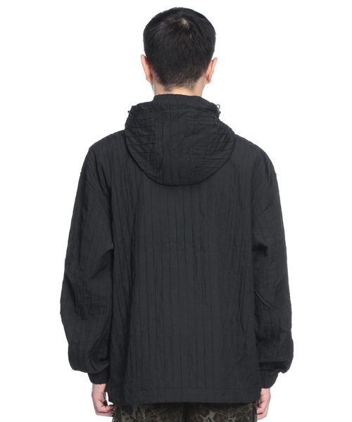 ブラック 蝶模様 フード付きナイロンジャケット CIAOPANIC（チャオパニック）の「【TNF】スノーバードトリクライメイト