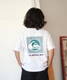 Quiksilver(クイックシルバー)の「【ムラサキスポーツ限定】QUIKSILVER/クイックシルバー キッズ 半袖 Tシャツ バックプリント KST261602M(Tシャツ/カットソー)」