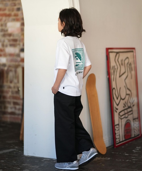 Quiksilver(クイックシルバー)の「【ムラサキスポーツ限定】QUIKSILVER/クイックシルバー キッズ 半袖 Tシャツ バックプリント KST261602M(Tシャツ/カットソー・キッズ・ブラック/ホワイト/ライトグレー・160cm/150cm/140cm/130cm)」の6枚目の写真