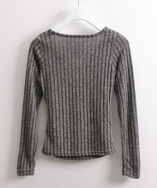 STAY MOTION（ステイモーション）の「【WEB限定】レースレイヤード風Vネックニットトップス［韓国ファッション カジュアル］≪新作≫（ニット/セーター・レディース・チャコールグレー/オフホワイト/グレー・F）」の7枚目の写真