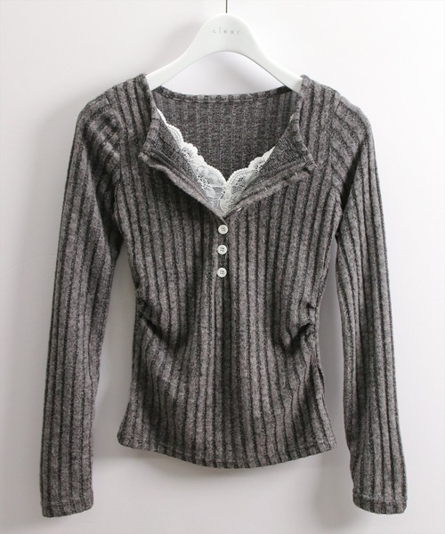 STAY MOTION（ステイモーション）の「【WEB限定】レースレイヤード風Vネックニットトップス［韓国ファッション カジュアル］≪新作≫（ニット/セーター・レディース・チャコールグレー/オフホワイト/グレー・F）」の6枚目の写真