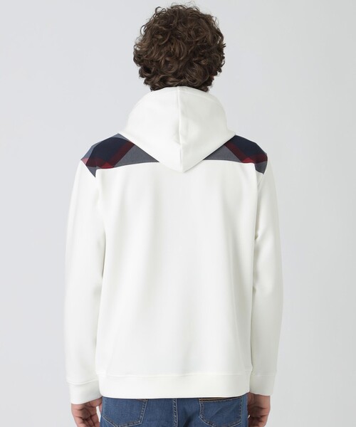 BLACK LABEL CRESTBRIDGE(ブラックレーベル・クレストブリッジ)の「ヨークチェックガーズマンワッペンフーディー(パーカー・メンズ・ブラック/オフホワイト・S/L/XL/M)」の5枚目の写真