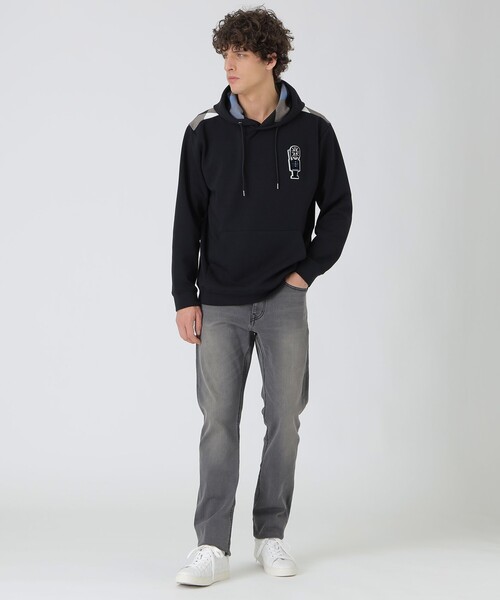 BLACK LABEL CRESTBRIDGE(ブラックレーベル・クレストブリッジ)の「ヨークチェックガーズマンワッペンフーディー(パーカー・メンズ・ブラック/オフホワイト・S/L/XL/M)」の11枚目の写真