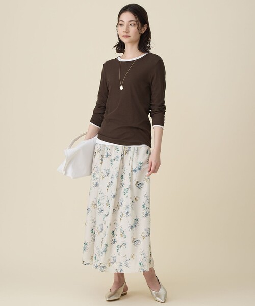自由区(ジユウク)の「レイヤリングシアーインナー カットソー(Tシャツ/カットソー・レディース・アイボリー系/サックスブルー系/ブラック系/ダークブラウン系・38/40)」の17枚目の写真