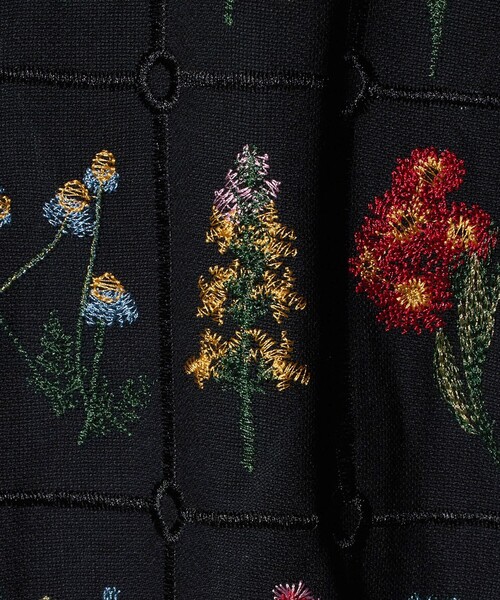 CITEN（シテン）の「＜CITEN＞ブロックフラワーシシュウシャツ（シャツ/ブラウス・レディース・オフホワイト/ブラック・FREE）」の16枚目の写真