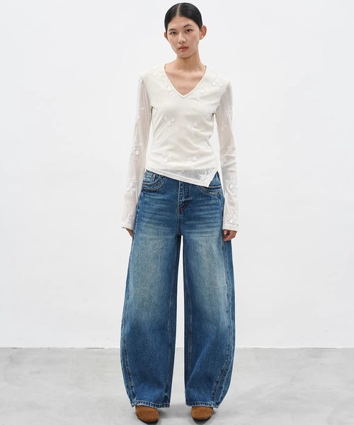 EIGHTHMONTH（エイスマンス）の「ボリュームカーブ デニムパンツ EM26s026【EIGHTHMONTH】（デニムパンツ・レディース・ブルー・S/M/L）」の17枚目の写真