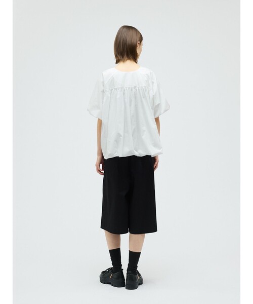 mizuiroind(ミズイロインド)の「mizuiro ind バルーンノーカラーシャツ(シャツ/ブラウス・レディース・オフホワイト/アイボリー/ネイビー/ブラック・FREE)」の17枚目の写真