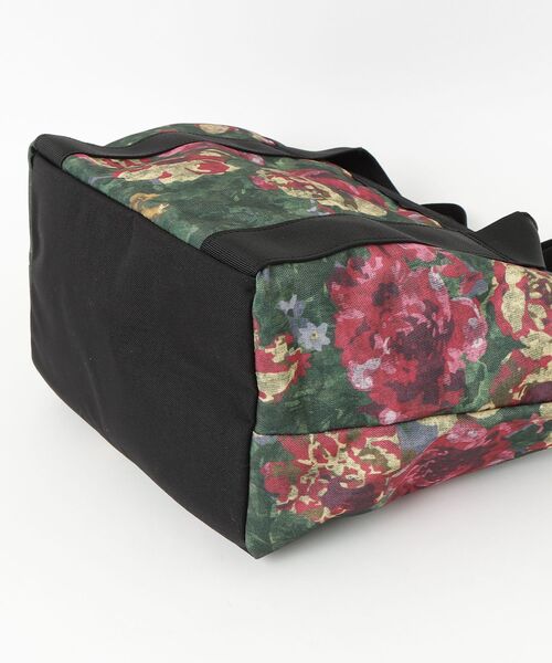 GREGORY（グレゴリー）の「ボートトートS BOAT TOTE S ボタニカルタペストリー（ショルダーバッグ・メンズ・レッド系その他・ONE SIZE）」の3枚目の写真