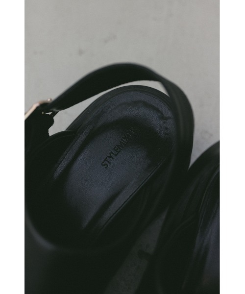 STYLEMIXER(スタイルミキサー)の「クロッグサンダル(スリッポン・レディース・ブラック・SMALL/MEDIUM/LARGE)」の8枚目の写真