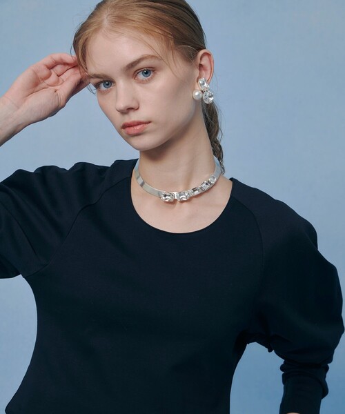 LOULOU WILLOUGHBY(ルルウィルビー)の「【LOULOU WILLOUGHBY】シルバイオポンチデザインスリーブプルオーバー(Tシャツ/カットソー・レディース・ブラック/オフホワイト・2)」の4枚目の写真