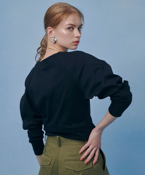 LOULOU WILLOUGHBY(ルルウィルビー)の「【LOULOU WILLOUGHBY】シルバイオポンチデザインスリーブプルオーバー(Tシャツ/カットソー・レディース・ブラック/オフホワイト・2)」の5枚目の写真