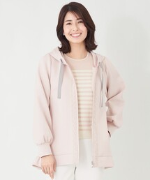 TO BE CHIC（トゥー ビー シック）の「ライトボリューム フードパーカー（パーカー）」