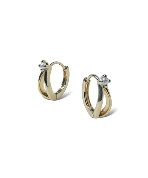 Lyvi(ライビィ)の「Crossed Pearl Hoop Pierce / 金属アレルギー対応(ピアス(両耳用)・レディース・シルバー/ゴールド・FREE)」の2枚目の写真