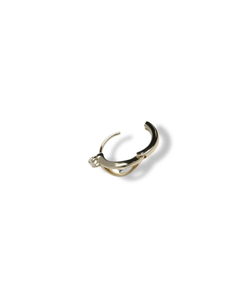 Lyvi(ライビィ)の「Crossed Pearl Hoop Pierce / 金属アレルギー対応(ピアス(両耳用)・レディース・シルバー/ゴールド・FREE)」の4枚目の写真