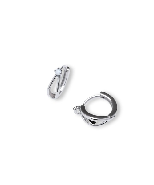 Lyvi(ライビィ)の「Crossed Pearl Hoop Pierce / 金属アレルギー対応(ピアス(両耳用)・レディース・シルバー/ゴールド・FREE)」の11枚目の写真
