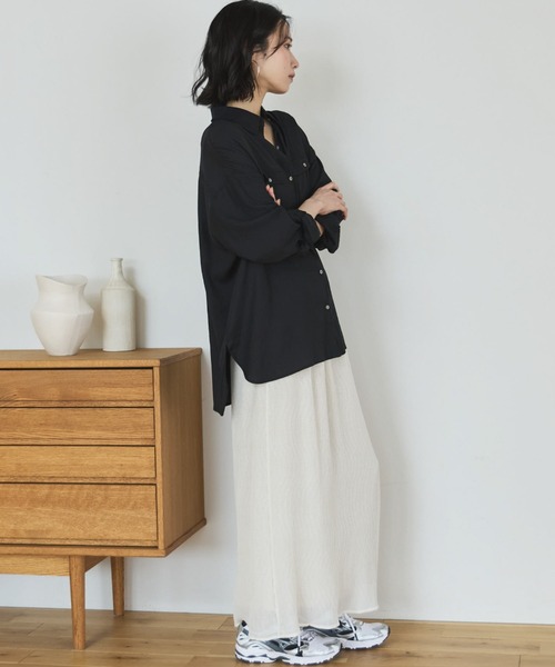 Doux archives(ドゥアルシーヴ)の「リネンライクアウトポケットシャツ(シャツ/ブラウス・レディース・ブラック/ベージュ/サックスブルー・FREE)」の9枚目の写真