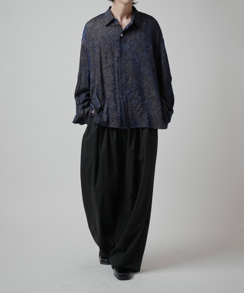 Lui's（ルイス）の「【Neucon】BALLOON SLEEVE WASHER SHIRT / バルーンスリーブワッシャーシャツ（シャツ/ブラウス・メンズ・ネイビー/ブラック・1/2）」の21枚目の写真