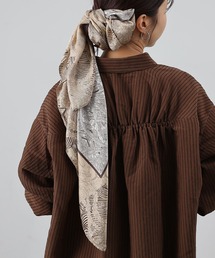 COLONY 2139（コロニートゥーワンスリーナイン）の「オリエンタル柄大判スカーフ 90×90（バンダナ/スカーフ）」