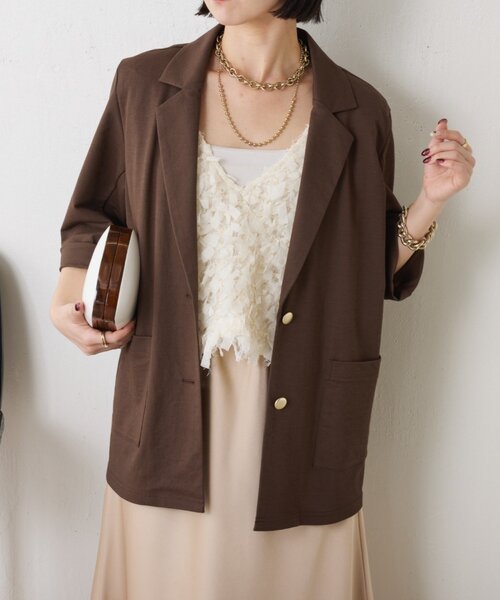 Jena espace merveilleux（ジェナ　エスパスメルヴェイユ）の「7分袖テーラードジャケット（テーラードジャケット・レディース・ブラック/ブラウン・FREE）」の2枚目の写真