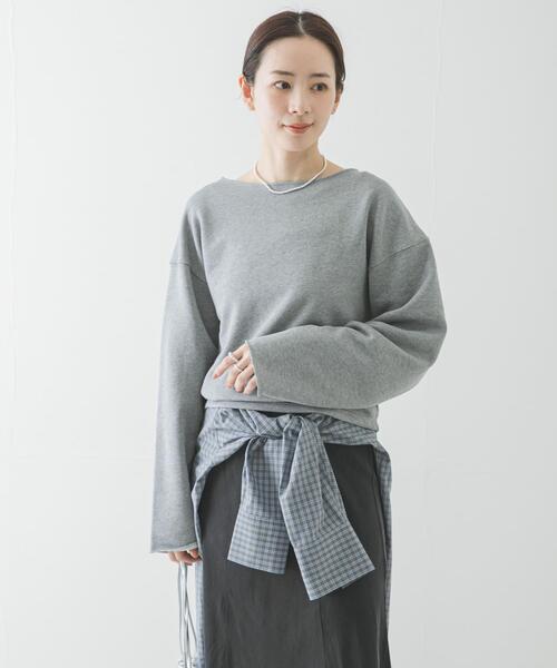 URBAN RESEARCH（アーバンリサーチ）の「カットオフショートスウェット（スウェット・レディース・ブラック/グレー系その他・FREE）」の5枚目の写真