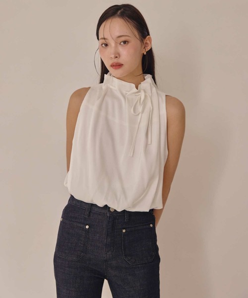 ACYM（アシーム）の「ノースリーブサテンブラウス（シャツ/ブラウス・レディース・ブラック/ホワイト・FREE）」の3枚目の写真