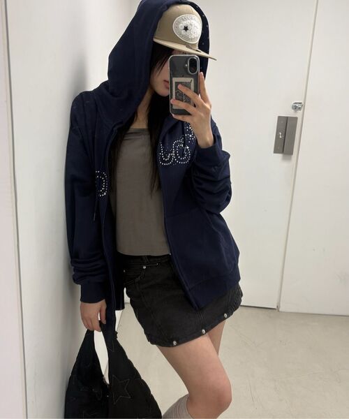 OJOS(オホス)の「Starquilt padded Hobo Bag / Black(ショルダーバッグ・レディース・その他・OS)」の8枚目の写真