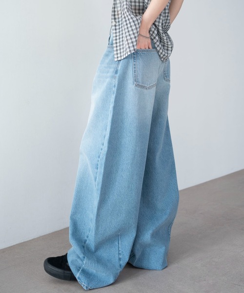 WEGO(ウィゴー)の「WEGO/【26年春夏新作】ワイドカーブデニムパンツ(デニムパンツ・レディース・ブラック系3/コバルトブルー/スカイブルー・SMALL/MEDIUM)」の14枚目の写真