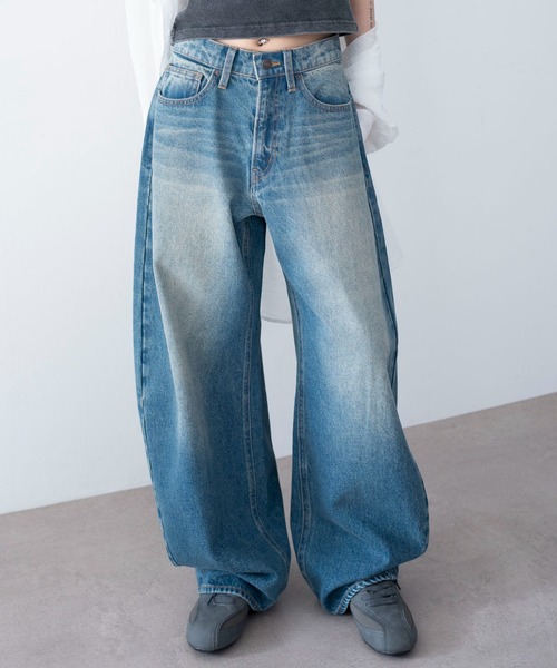 WEGO(ウィゴー)の「WEGO/【26年春夏新作】ワイドカーブデニムパンツ(デニムパンツ・レディース・ブラック系3/コバルトブルー/スカイブルー・SMALL/MEDIUM)」の18枚目の写真