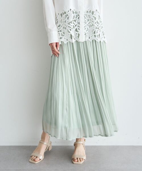 YECCA VECCA(イェッカヴェッカ)の「シャイニーサテンプリーツスカート(スカート・レディース・ライトグレー/イエロー/ミント/ブルー・FREE)」の3枚目の写真