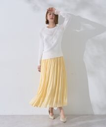 シャイニーサテンプリーツスカート