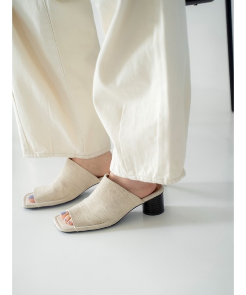 Ungrid（アングリッド）の「カットデザインヒールサンダル（サンダル・レディース・クリア/ブラック/アイボリー・LARGE/MEDIUM/SMALL）」の22枚目の写真