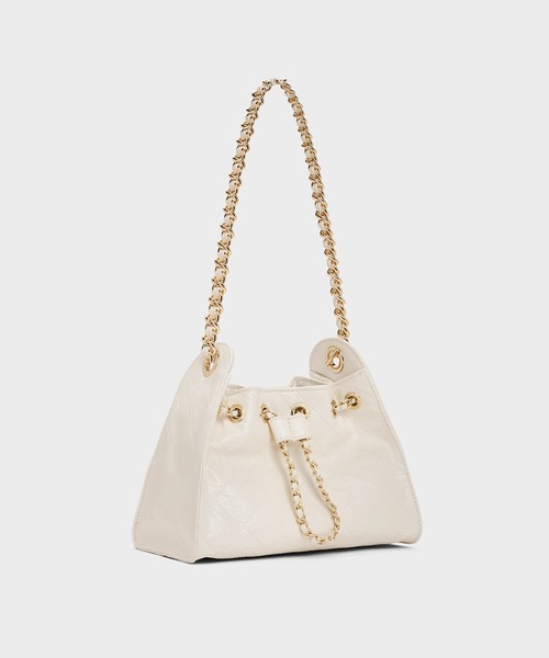 CHARLES & KEITH Duoドゥオキルトドローストリングバケットバッグ Duo ドゥオ キルトドローストリング バケットバッグ（ショルダーバッグ
